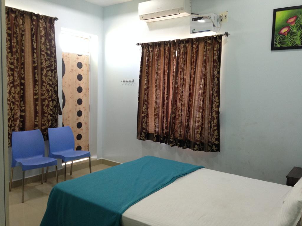 Oyo 4355 Goodland Inn Ченай Екстериор снимка
